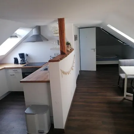 Gemuetlich Obergeschoss Lägenhet *